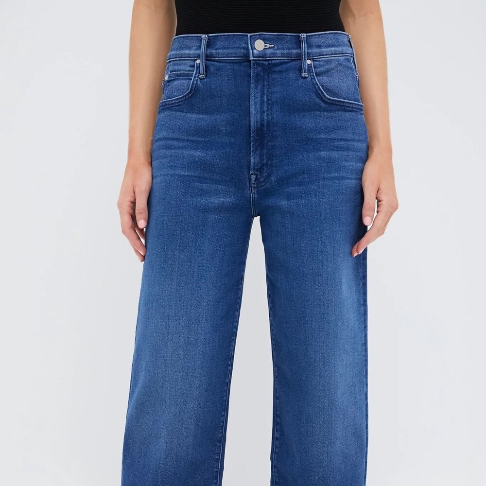 MOTHER The Spitfire Ankle Jean in dark wash (Whatever you Want)